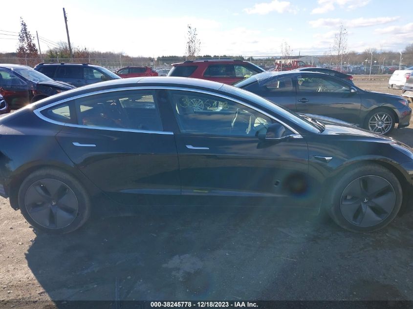 5YJ3E1EB1JF185354 | 2018 TESLA MODEL 3