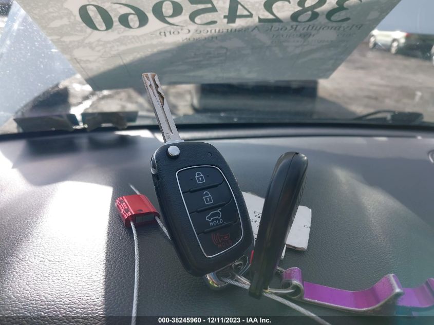 2019 HYUNDAI TUCSON SE - KM8J23A41KU890212