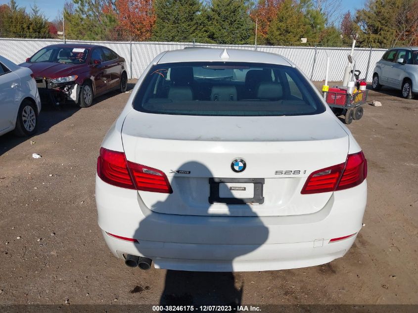 2013 BMW 528I XDRIVE WBAXH5C57DDW15104