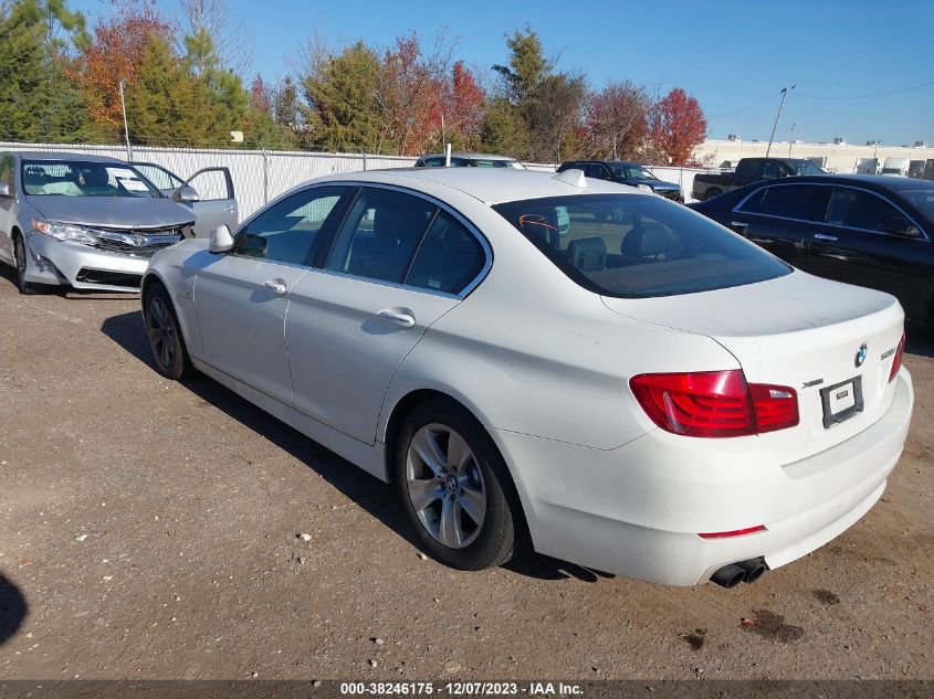 2013 BMW 528I XDRIVE WBAXH5C57DDW15104