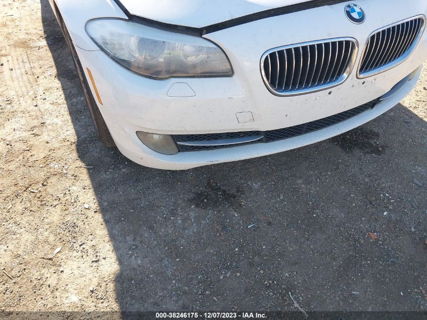 2013 BMW 528I XDRIVE WBAXH5C57DDW15104
