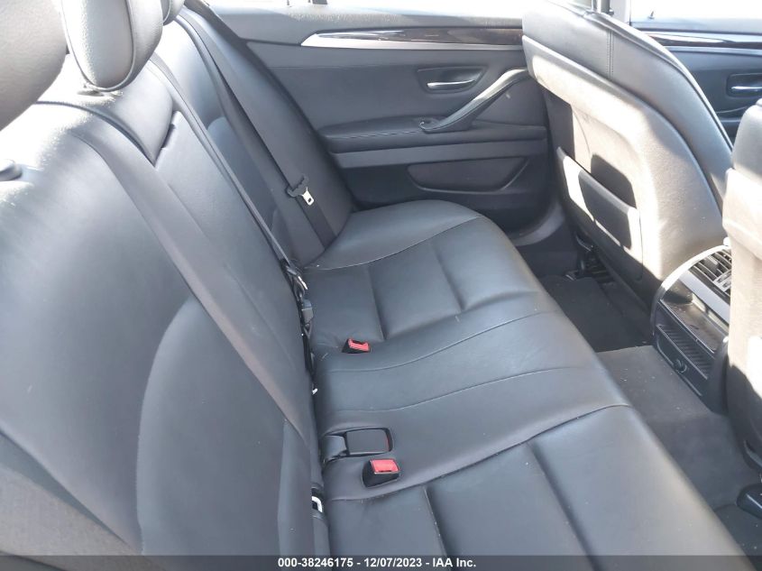 2013 BMW 528I XDRIVE WBAXH5C57DDW15104