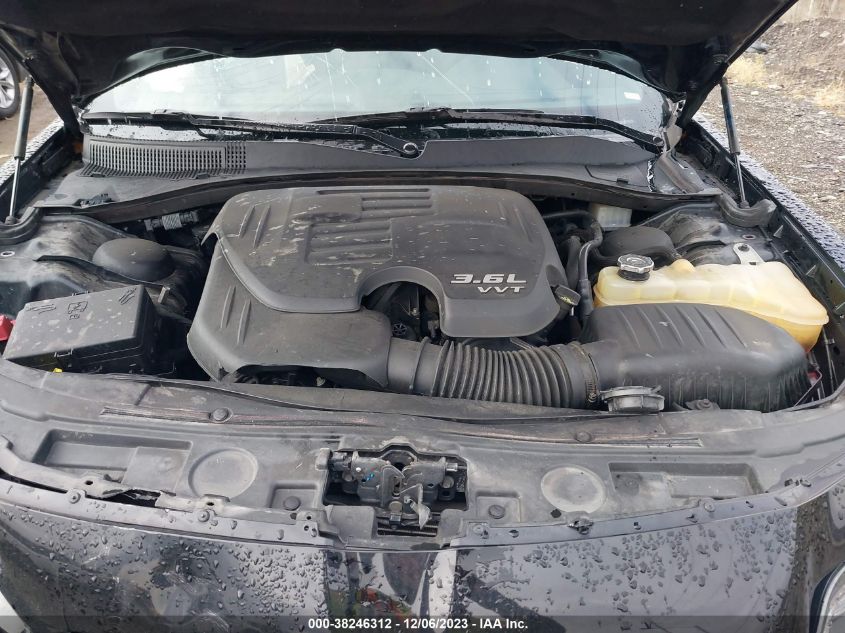 2019 CHRYSLER 300 S - 2C3CCAGG8KH663171