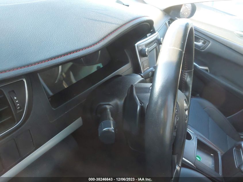 2015 TOYOTA CAMRY SE - 4T1BF1FK5FU090927