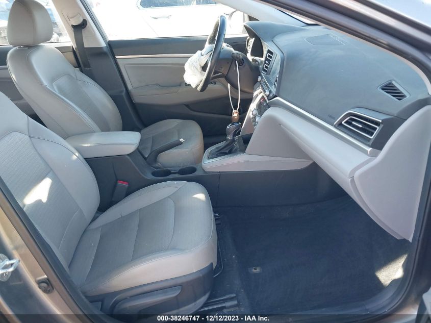 2020 HYUNDAI ELANTRA LIMITED - 5NPD84LF9LH516592