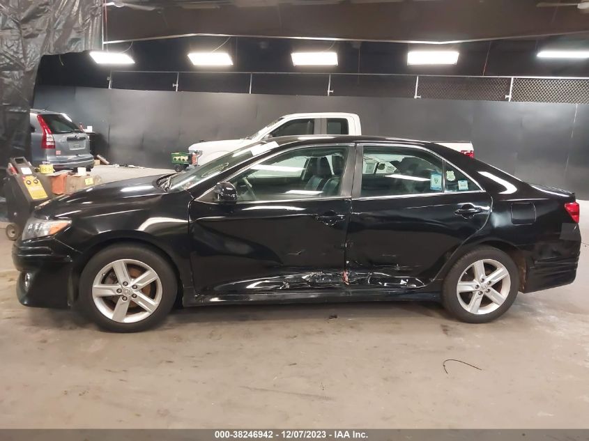2014 TOYOTA CAMRY SE - 4T1BF1FK0EU403106