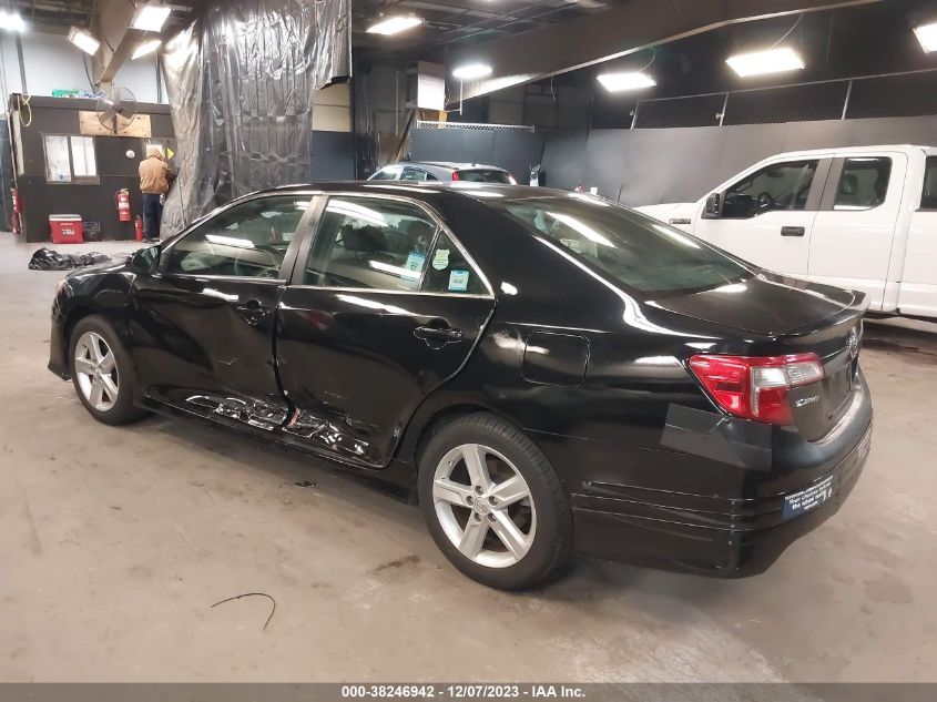 2014 TOYOTA CAMRY SE - 4T1BF1FK0EU403106