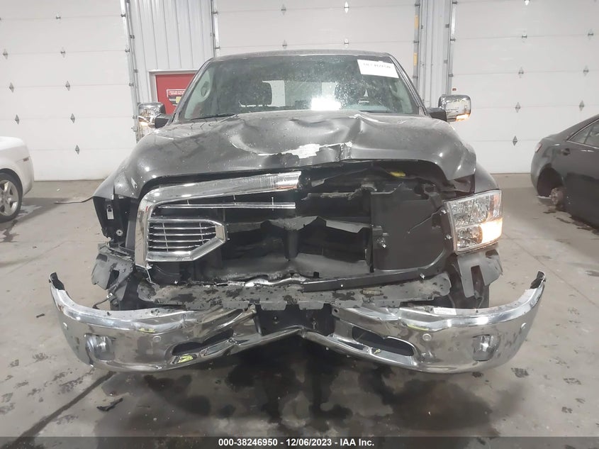 VIN 1C6RR7LG3HS681924 2017 RAM 1500 SLT
