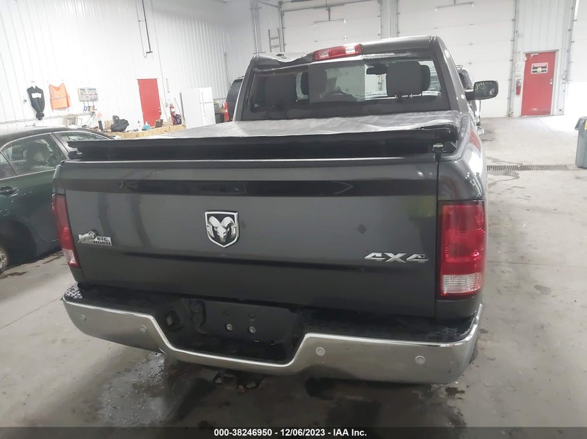 VIN 1C6RR7LG3HS681924 2017 RAM 1500 SLT