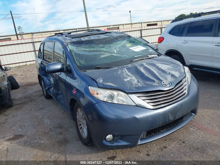 2016 TOYOTA SIENNA XLE/LIMITED - 5TDYK3DCXGS692651
