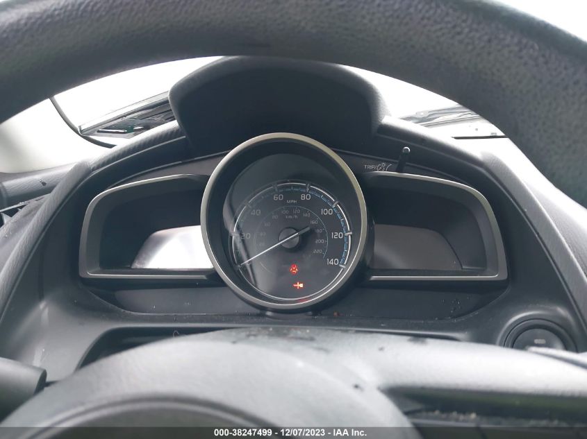 2019 TOYOTA YARIS L/LE/XLE - 3MYDLBYV2KY528749