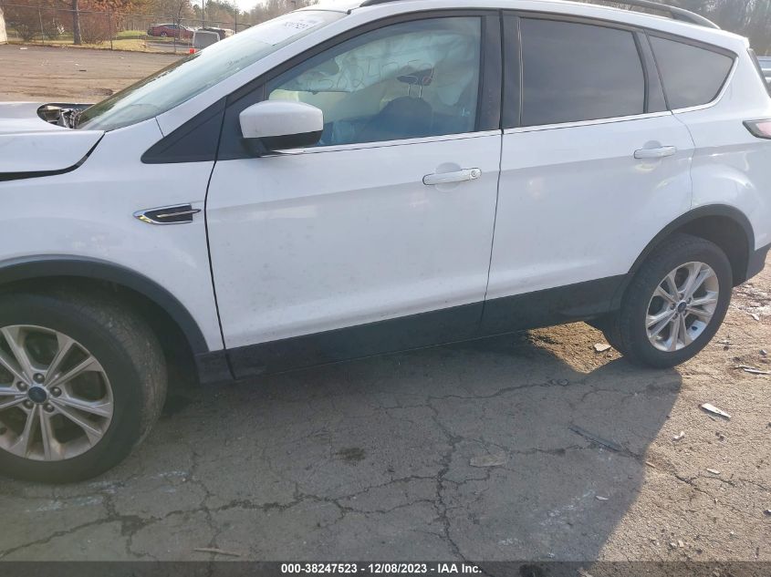 2017 FORD ESCAPE SE - 1FMCU9GD2HUC70491