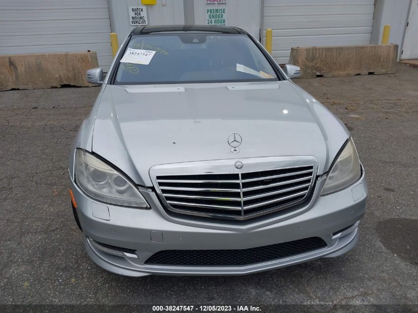 2013 MERCEDES-BENZ S-CLASS S 550 WDDNG9EB8DA521554