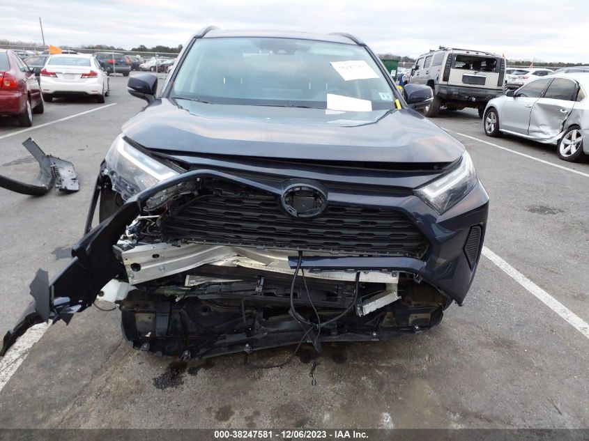2022 TOYOTA RAV4 XLE - 2T3RWRFV0NW137357