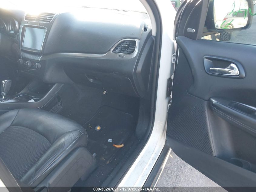 2017 DODGE JOURNEY CROSSROAD - 3C4PDCGG5HT501231