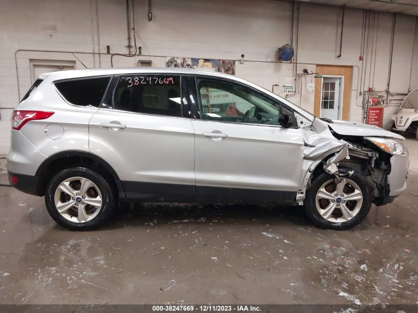 2015 FORD ESCAPE SE - 1FMCU9GX8FUB22594