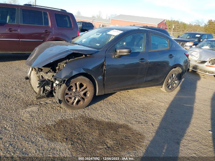 VIN 3MYDLBYV8KY513513 2019 TOYOTA YARIS LE