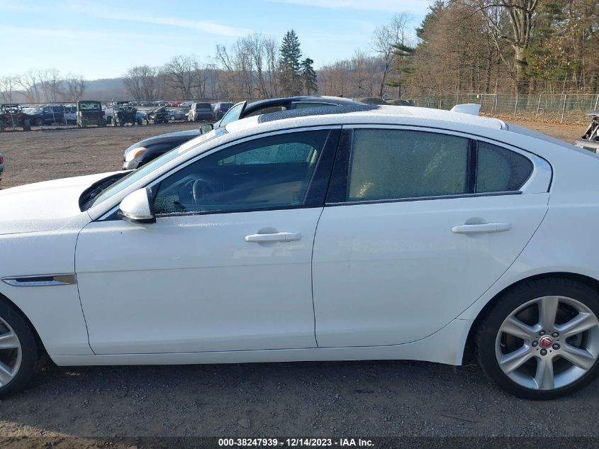 2018 JAGUAR XE PREMIUM - SAJAJ4FX6JCP27996
