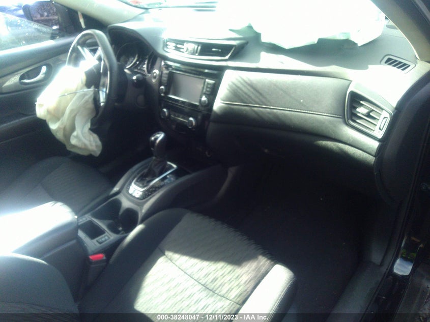 VIN 5N1AT2MV6KC704617 2019 NISSAN ROGUE S/SL/SV