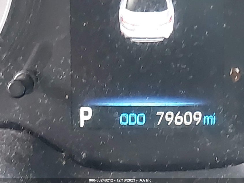 VIN 5YFEPRAE9LP077556 2020 TOYOTA COROLLA LE