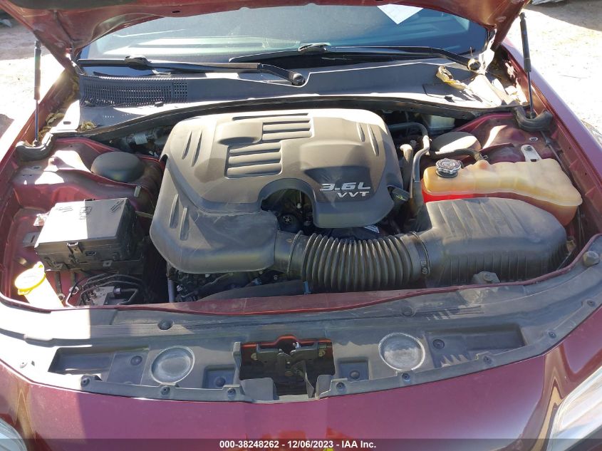 2019 CHRYSLER 300 TOURING - 2C3CCAAG1KH564801