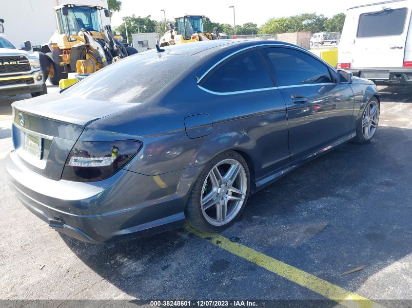 2014 MERCEDES-BENZ C 250 WDDGJ4HBXEG184621