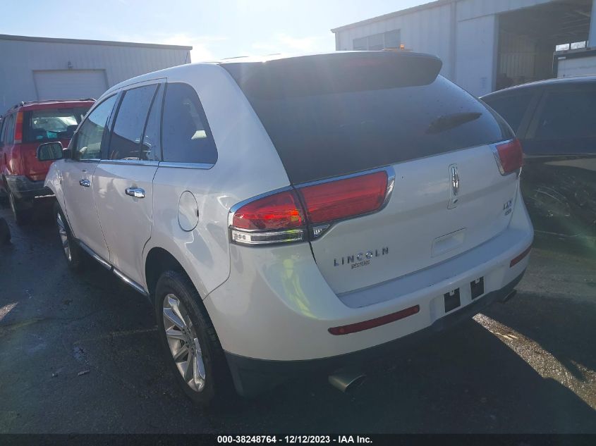 2013 LINCOLN MKX - 2LMDJ8JK0DBL20338