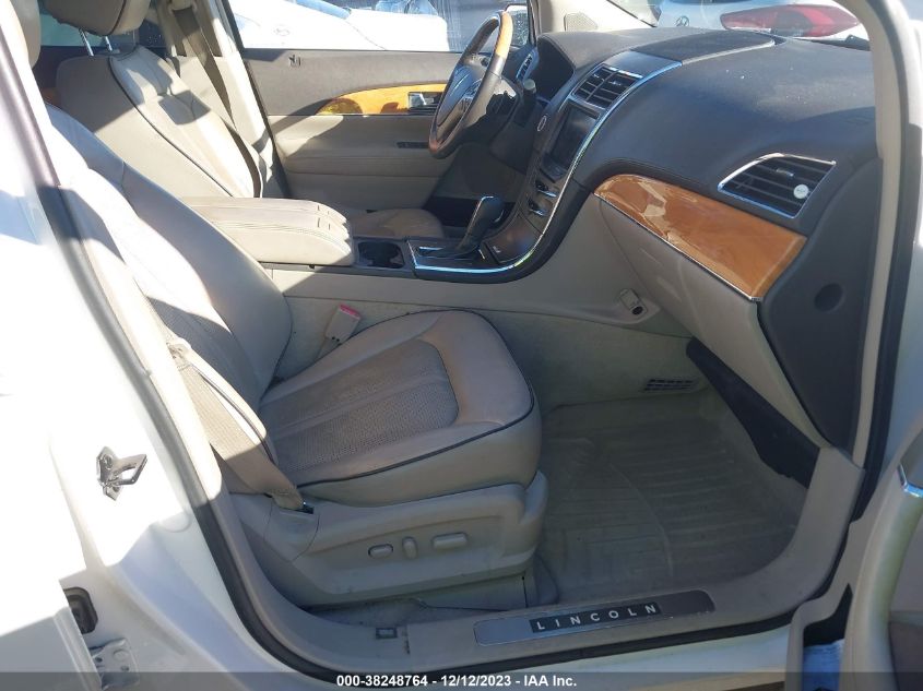 2013 LINCOLN MKX - 2LMDJ8JK0DBL20338