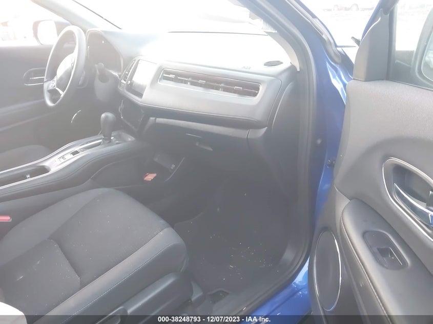 VIN 3CZRU6H5XMM749688 2021 HONDA HR-V EX