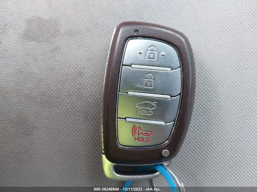 2017 HYUNDAI SONATA HYBRID SE - KMHE24L18HA047659