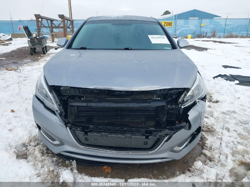 2017 HYUNDAI SONATA HYBRID SE - KMHE24L18HA047659