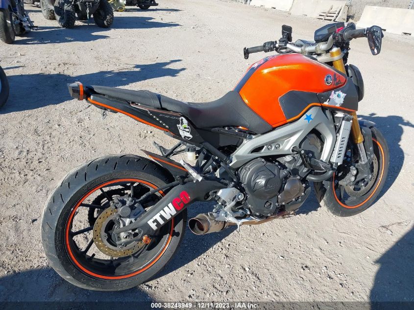 2014 YAMAHA FZ09 JYARN33E1EA002371