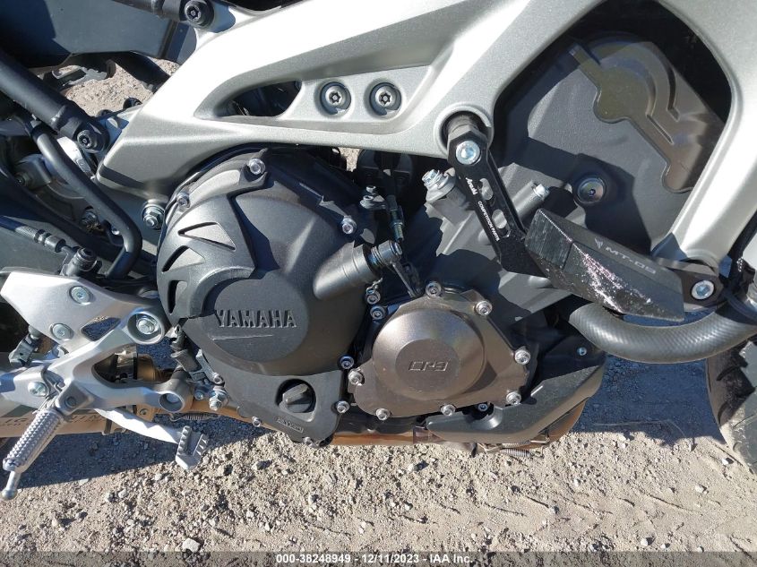 2014 YAMAHA FZ09 JYARN33E1EA002371