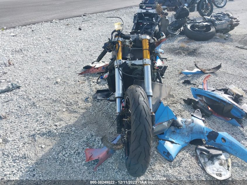 2009 YAMAHA YZFR6 - JYARJ16E49A011924