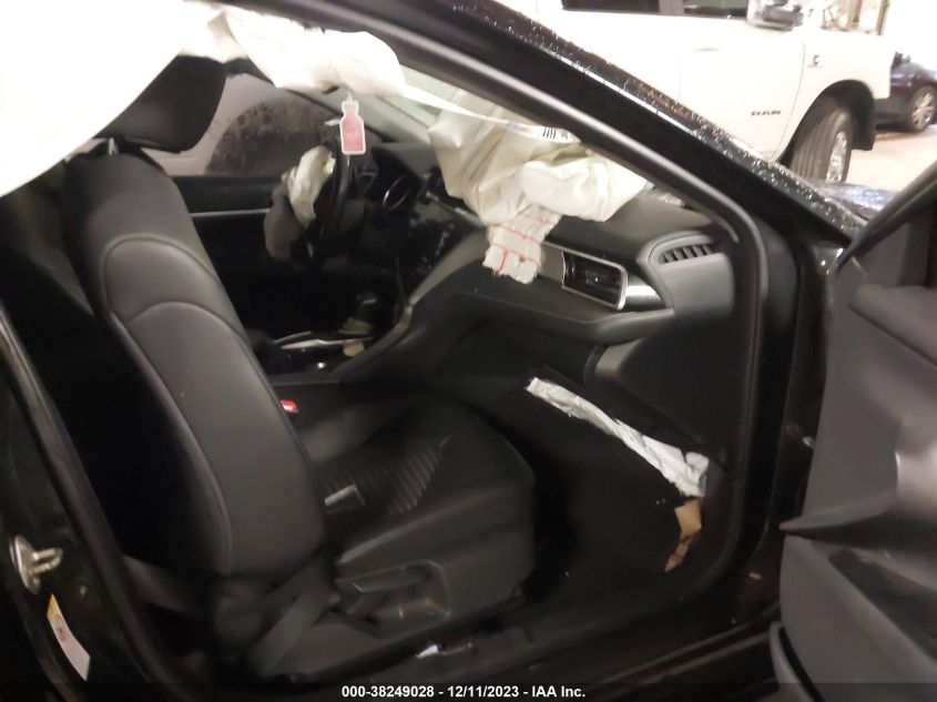 2018 TOYOTA CAMRY L/LE/XLE/SE/XSE - 4T1B11HK9JU067672