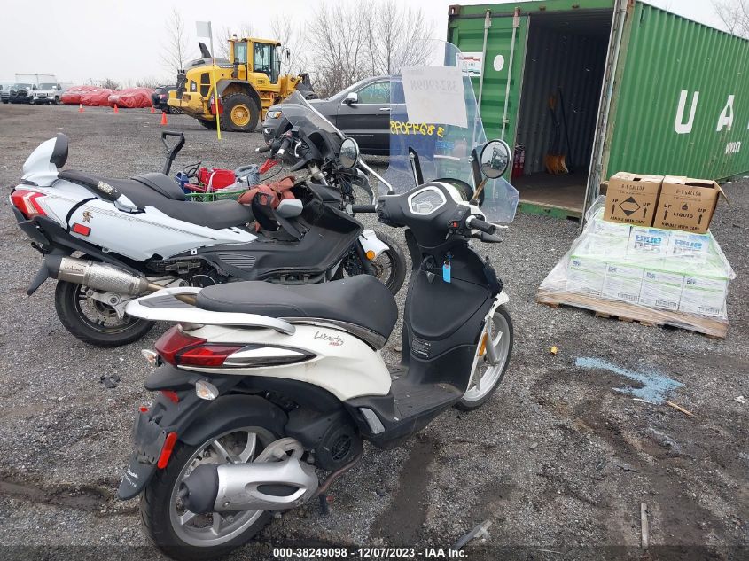 2018 VESPA SPRINT 150 3V ZAPM898G8J7000173