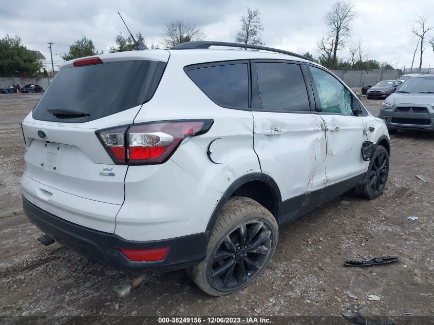 2018 FORD ESCAPE SE - 1FMCU9GD0JUC70656