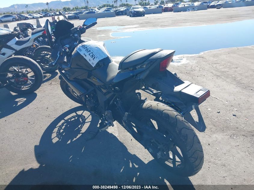 2018 SUZUKI GSX250R LC6DN11A7J1100054