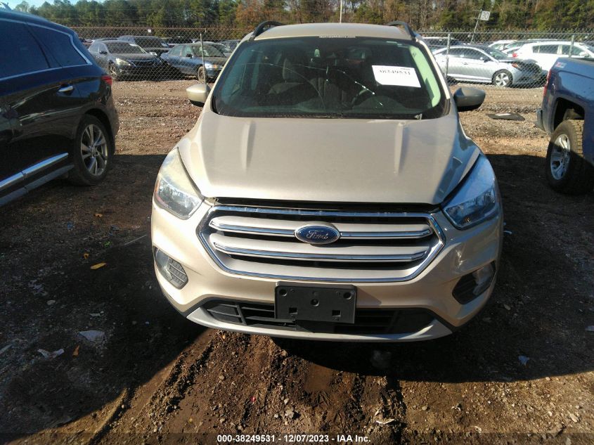 2018 FORD ESCAPE SE - 1FMCU9GD5JUC38012