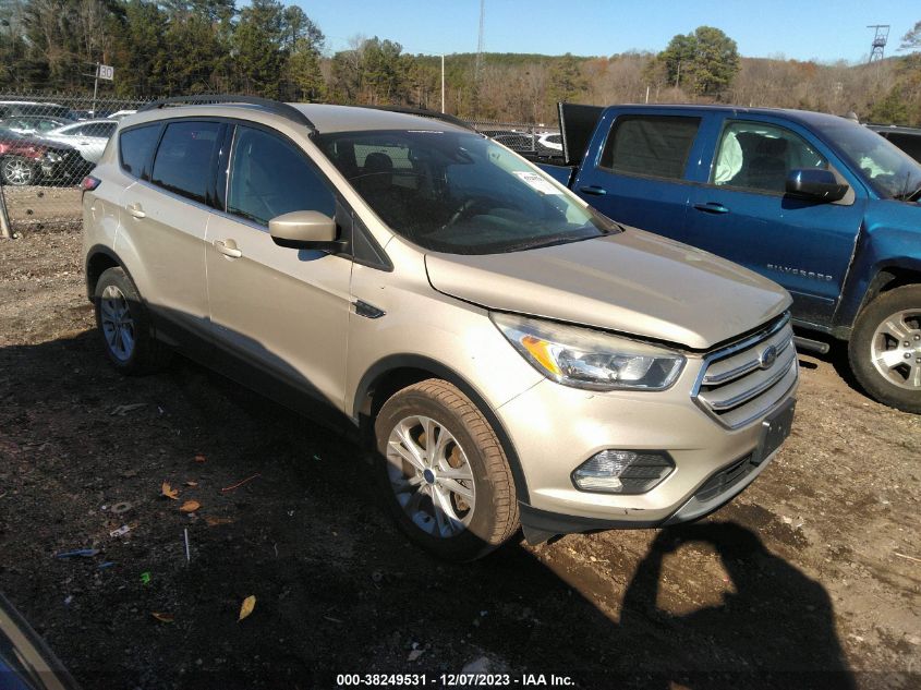 2018 FORD ESCAPE SE - 1FMCU9GD5JUC38012