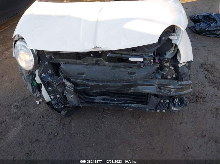 2015 FIAT 500 POP - 3C3CFFAR6FT504242