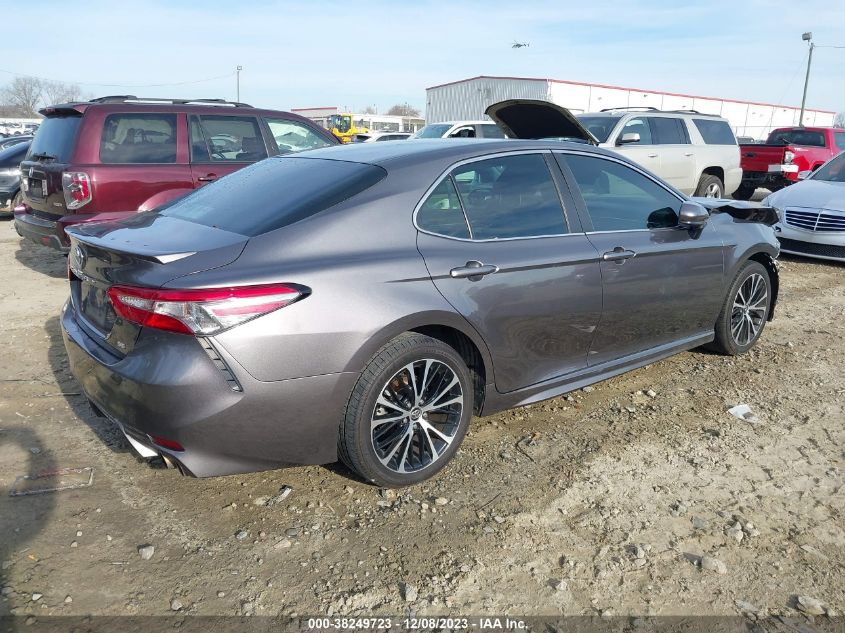 2018 TOYOTA CAMRY SE - 4T1B11HK6JU673155