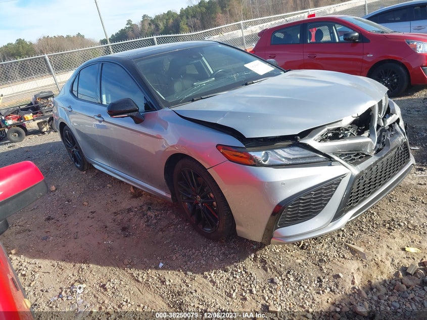 TOYOTA CAMRY XSE V6 2021