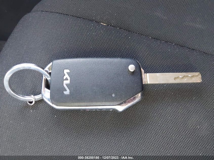 2023 KIA SPORTAGE LX - KNDPU3AF7P7053481