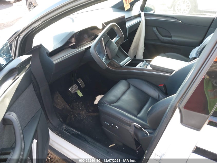 VIN 7SAXCDE59NF340258 2022 TESLA MODEL X
