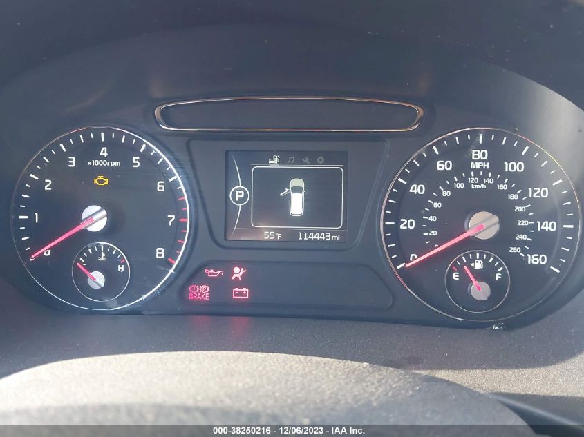 2017 KIA SORENTO LX/L - 5XYPG4A39HG280050