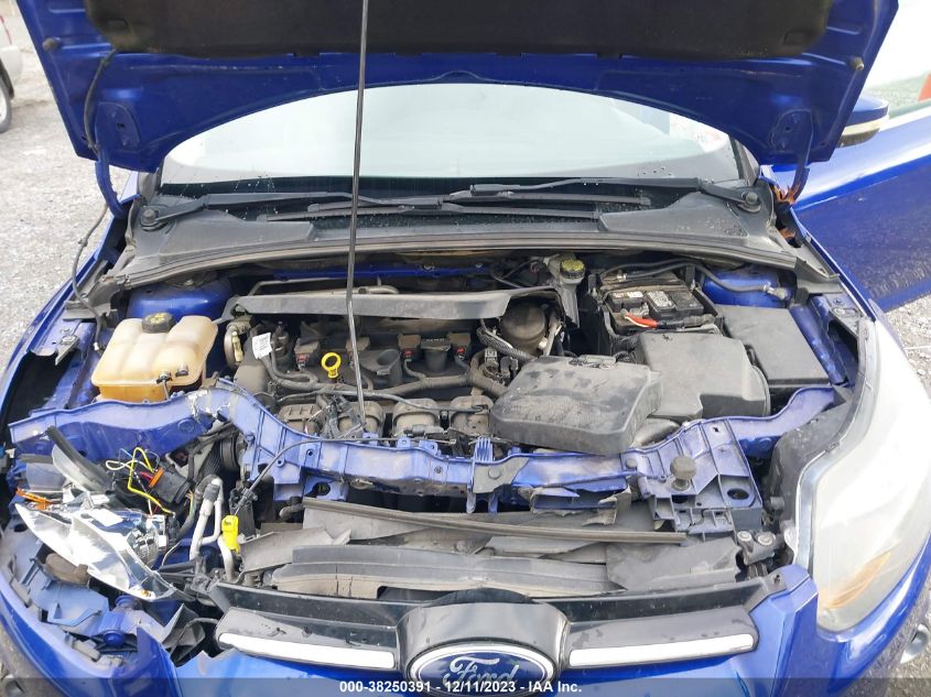 2014 FORD FOCUS TITANIUM - 1FADP3J21EL360839
