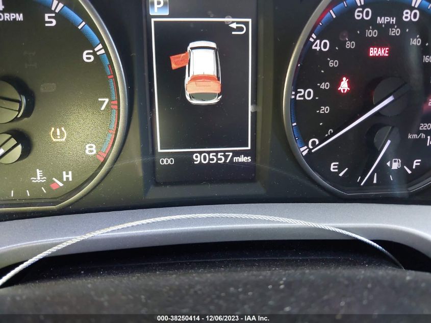 2018 TOYOTA RAV4 LE - 2T3ZFREV1JW469805