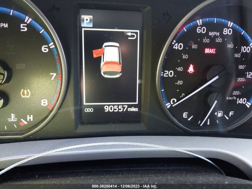 2018 TOYOTA RAV4 LE - 2T3ZFREV1JW469805