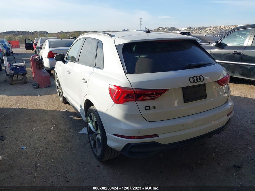 VIN WA1EECF36M1120843 2021 AUDI Q3 PREMIUM PLUS S LINE 45
